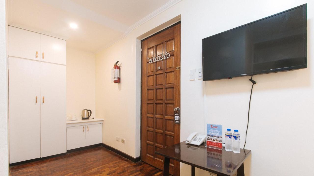 Reddoorz Premium Near Greenbelt Makati - Vaccinated Staff Makati City Exterior photo